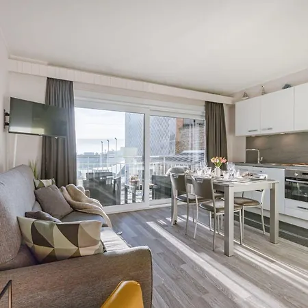 Charming With Terrace Nearby The Apartamento *